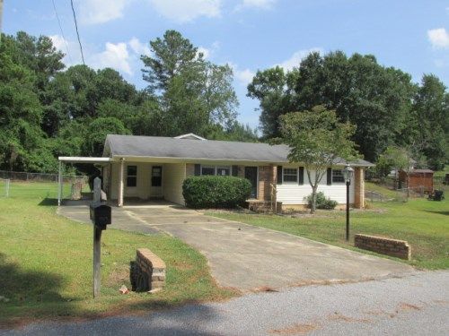 3909 Dix St, Anniston, AL 36201