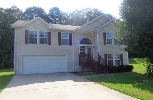 7312 Bramble Oak Dr, Douglasville, GA 30134