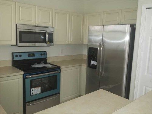 4853 NW 107 # ., Miami, FL 33178