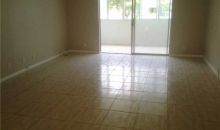 301 NE 14 AV # 207 Hallandale, FL 33009
