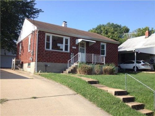 722 W 7th St, Washington, MO 63090