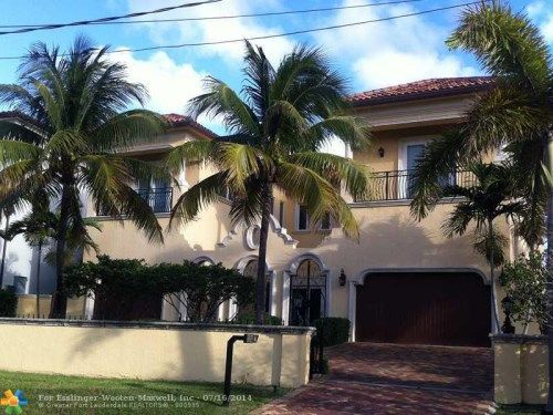 1902 BAY DR, Pompano Beach, FL 33062