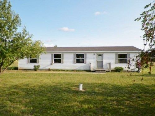 6166 Pell St., Pellston, MI 49769