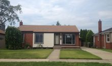 28369 Edward St Roseville, MI 48066