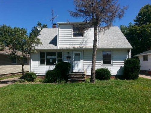 1001 Lloyd Rd, Wickliffe, OH 44092