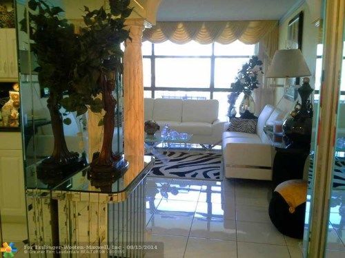 600 Parkview Dr # 510, Hallandale, FL 33009