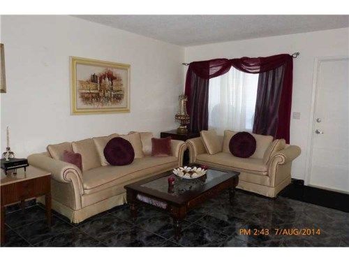 501 BLUE HERON DR # 104A, Hallandale, FL 33009