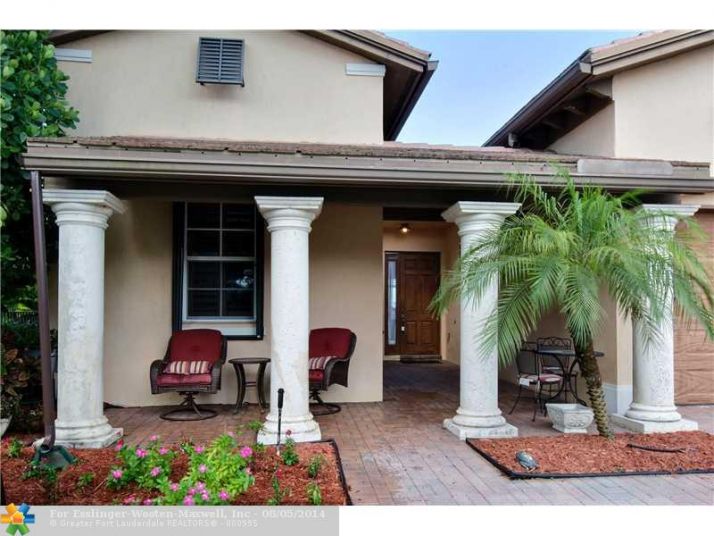 7925 NW 110TH DR, Pompano Beach, FL 33076