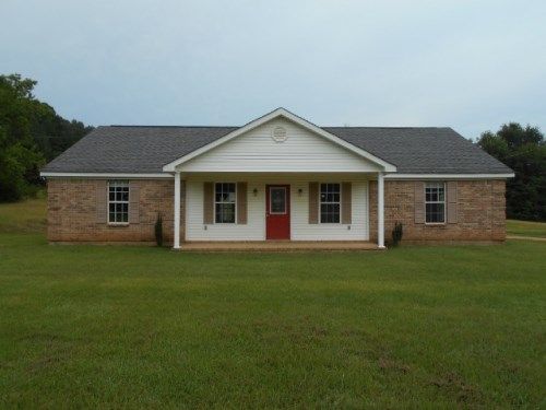 134 Eaglecrest Dr, Grenada, MS 38901