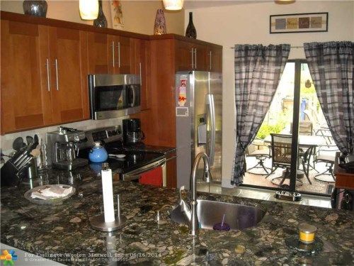 5013 E Lakes Dr # 5013, Pompano Beach, FL 33064