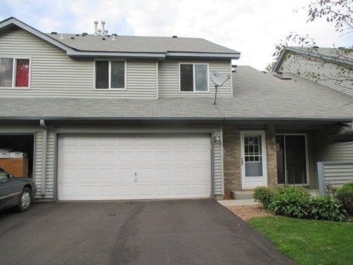 4884 Helena Ln N #10, Saint Paul, MN 55128