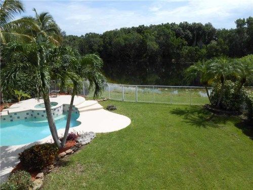 108 CAMERON DR, Fort Lauderdale, FL 33326