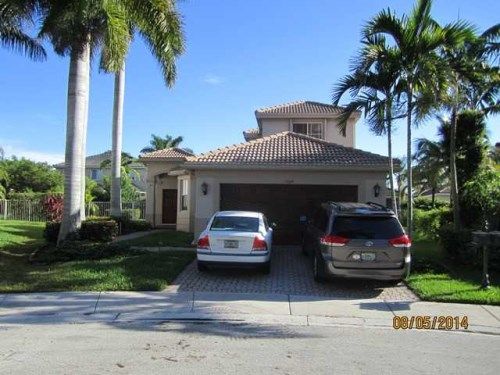 1924 CEDAR CT, Fort Lauderdale, FL 33327
