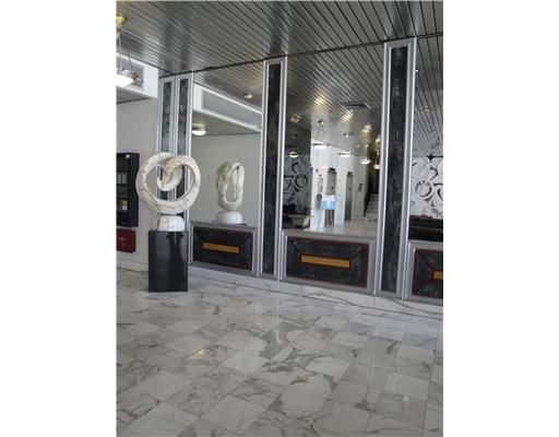 3675 N COUNTRY CLUB DR # 509, Miami, FL 33180