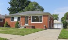 25335 Arlington St Roseville, MI 48066