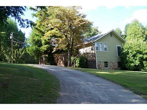 101 Rabbit Town Crossroad, Tate, GA 30177