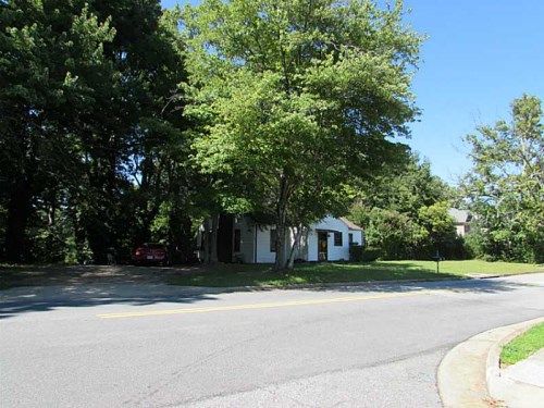 21 Cooper Lake Road, Mableton, GA 30126