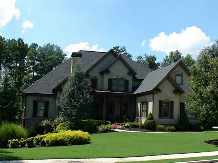 5603 Brendlynn Drive, Suwanee, GA 30024