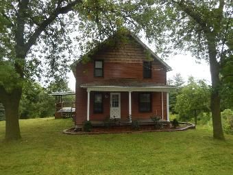 312 Main Ave, Matherville, IL 61263