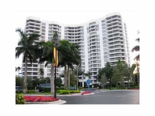 19195 NE 36 CT # 2209, Miami, FL 33180