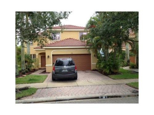 591 LIVE OAK LN, Fort Lauderdale, FL 33327