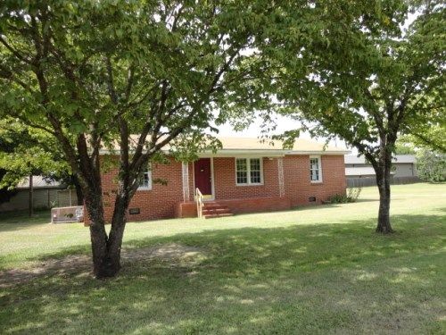 114 Poplar Street, Cochran, GA 31014