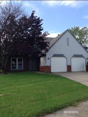 3177 Andover Ct, Greenwood, IN 46142