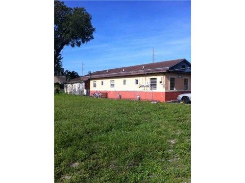104 SE 9 CT, Hallandale, FL 33009