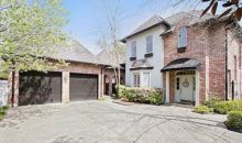 10009 SAUVE OAKS LN New York, NY 10009