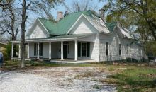 1096 South Broad Commerce, GA 30529