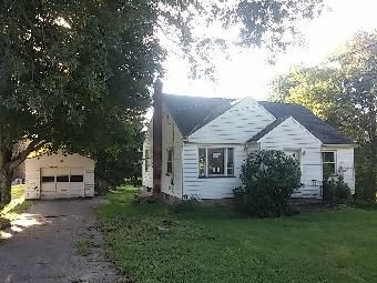 1321 Eastview Dr, Salem, OH 44460