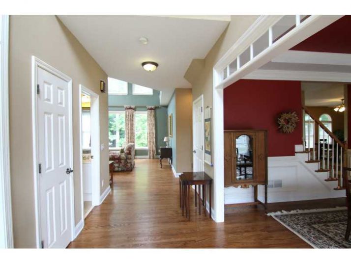 905 Sentry Ridge Crossing, Suwanee, GA 30024