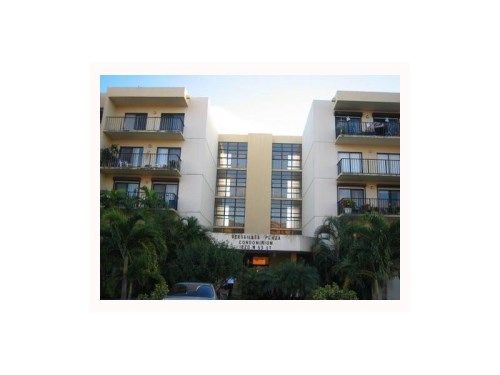 1820 W 53 ST # 517, Hialeah, FL 33012