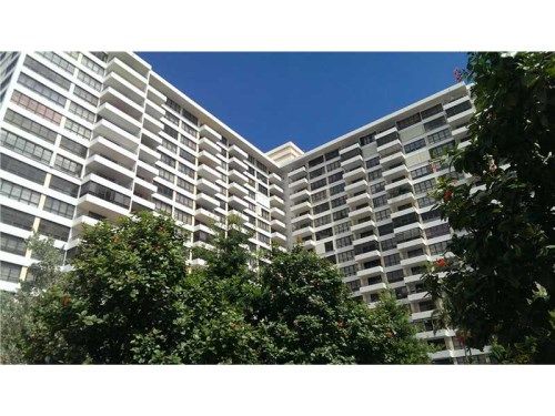 600 THREE ISLAND BL # 311, Hallandale, FL 33009