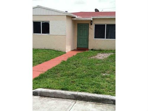 4240 SW 38 ST, Hollywood, FL 33023
