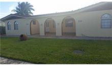 122 SW 80 AV Miami, FL 33144