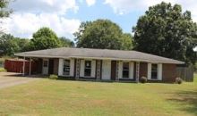 207 Henry St Wetumpka, AL 36092