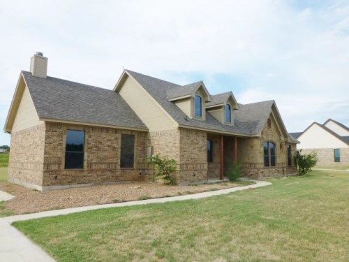 117 Amanda Ln, Springtown, TX 76082