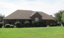 8 Steeplechase Dr Fayetteville, TN 37334