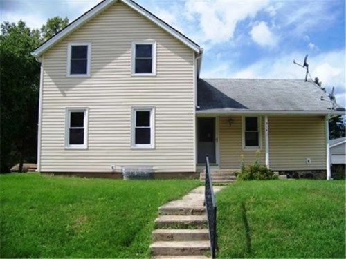 314 Valley St, Horicon, WI 53032