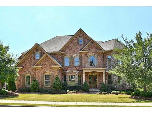 1605 Heathrow Drive, Cumming, GA 30041