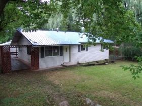 839 Munro Ave, Rifle, CO 81650