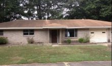 3104 Taylor Dr Pine Bluff, AR 71603