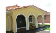 324 W 15 Hialeah, FL 33010