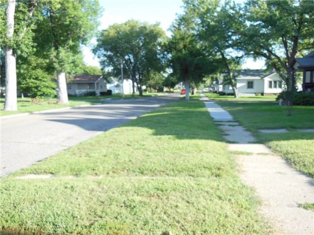 305 S 10th St, Norfolk, NE 68701