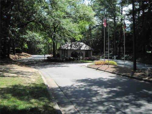 Unit 83 - 83 Adrian Place, Atlanta, GA 30327
