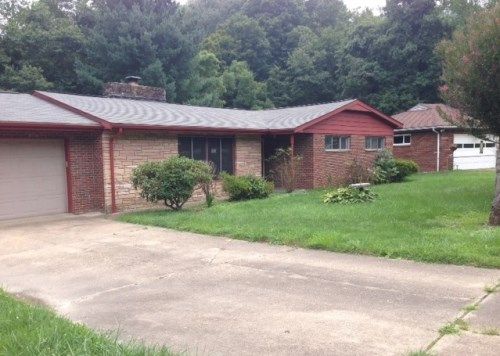 165 Riverview Drive, Saint Albans, WV 25177