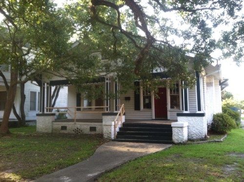 1869 Old Government St, Mobile, AL 36606