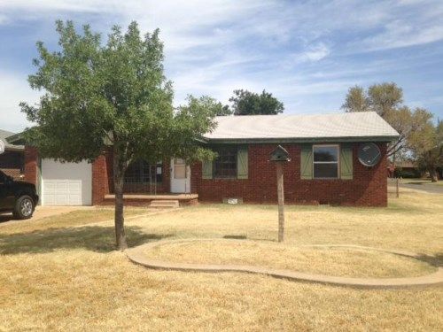 1015 Asalee St, Altus, OK 73521