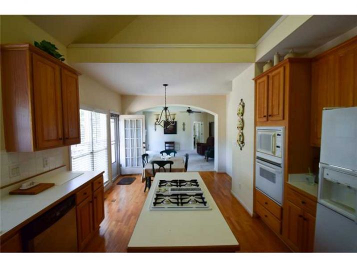 861 Lakefaire Landing, Suwanee, GA 30024